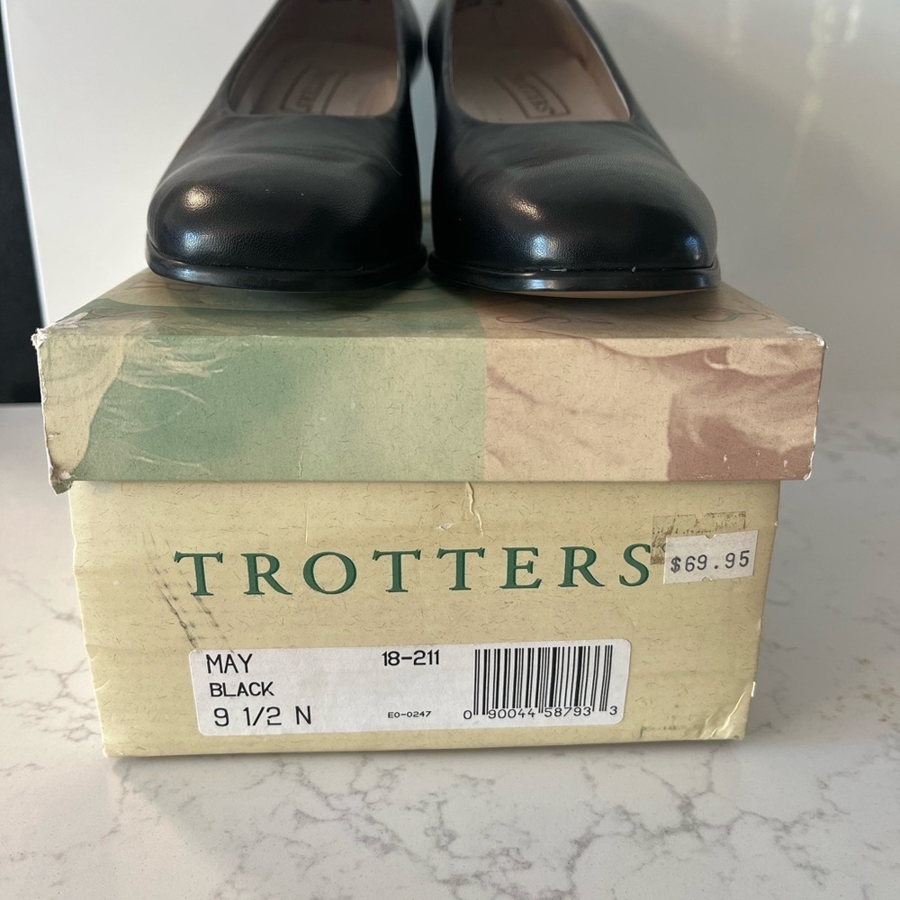 Trotters May Black Heels Size 9.5 N - Picture 3 of 7